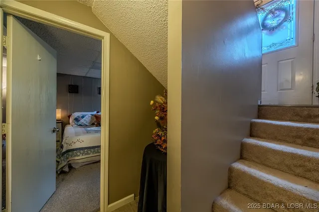 $285,000 | 27 Cottage Court, Camdenton, MO 65020