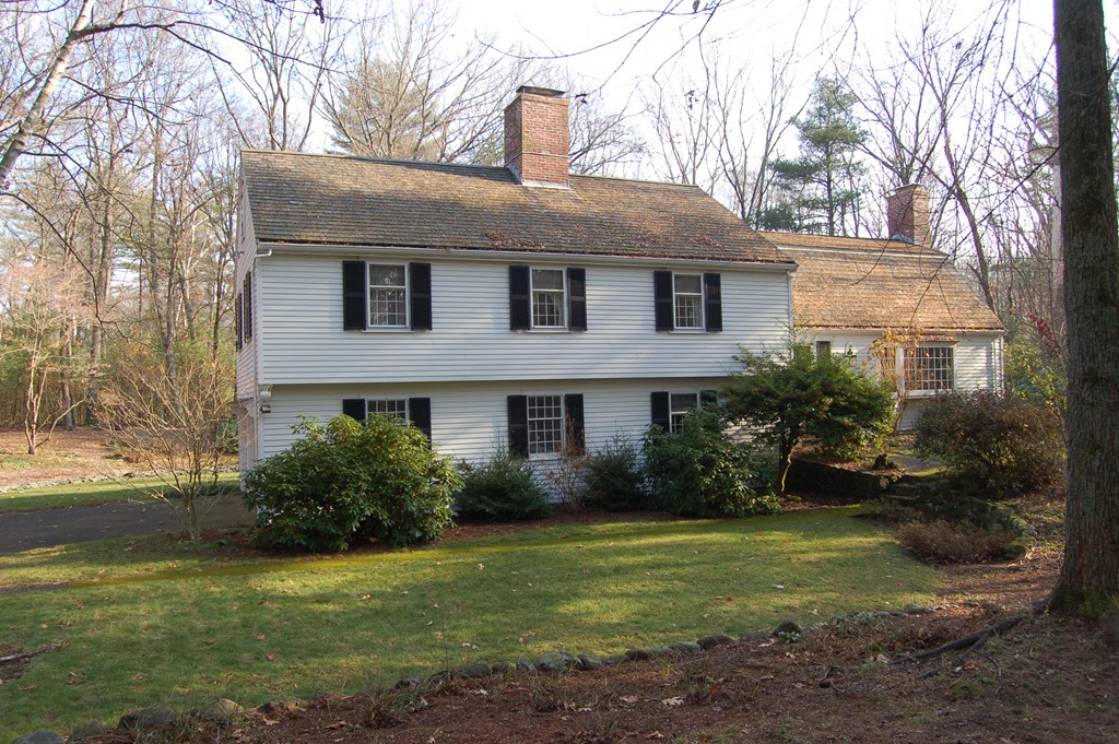 91 Herrick Road Boxford, MA 01921 - Photo 2 of 9