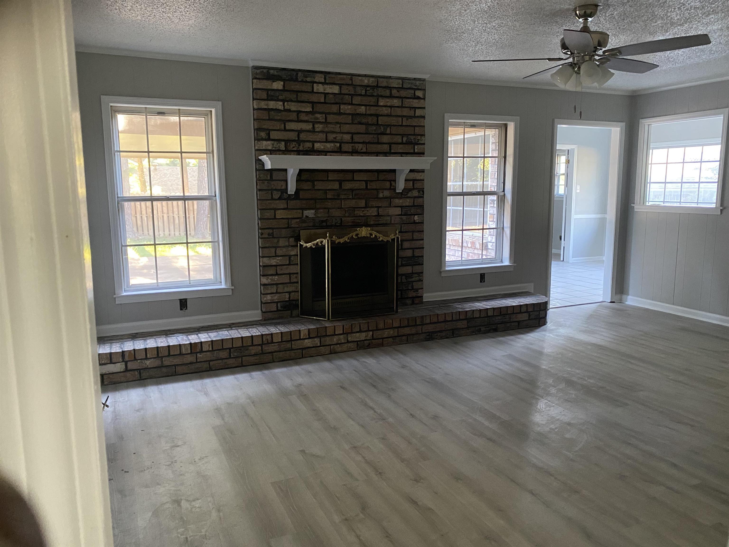 3317 Ridge Cap Drive Memphis, TN 38115 - Photo 6 of 14 Gallery Image 6