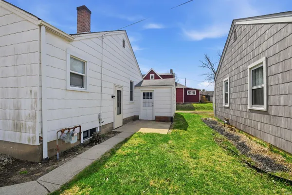 $150,000 | 615 East McClurg Street, Frankfort, IN 46041