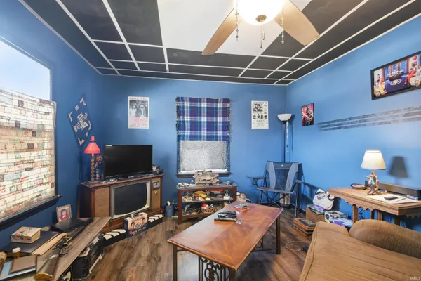 $150,000 | 615 East McClurg Street, Frankfort, IN 46041