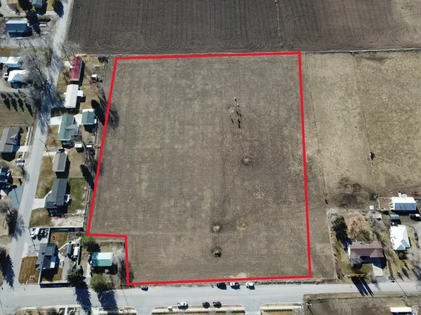 $329,900 | 490 South 400th West, Preston, ID 83263