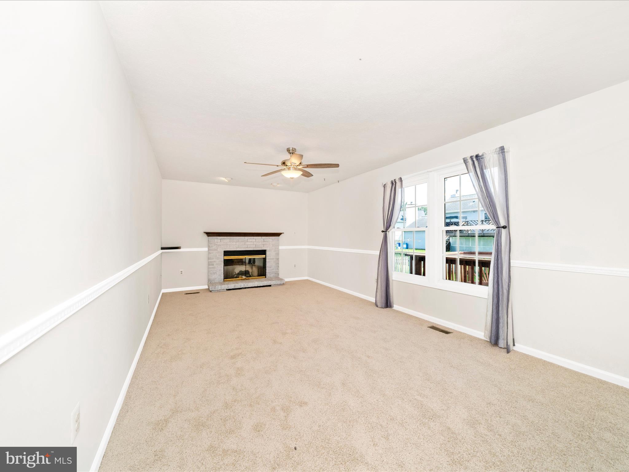 6230 Derby Drive Frederick, MD 21703 - Photo 15 of 51 Family Room