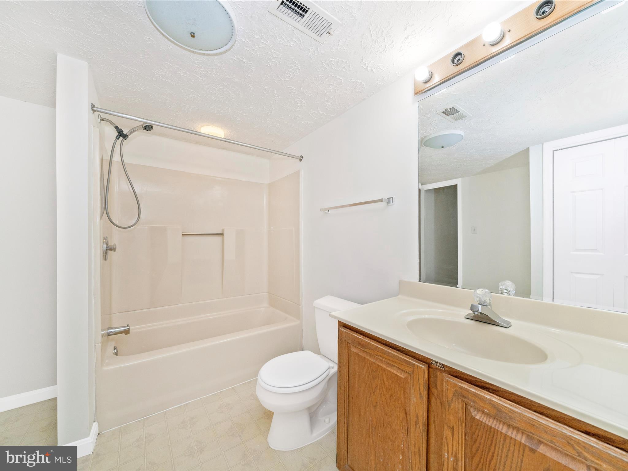 6230 Derby Drive Frederick, MD 21703 - Photo 37 of 51 Lower Bath