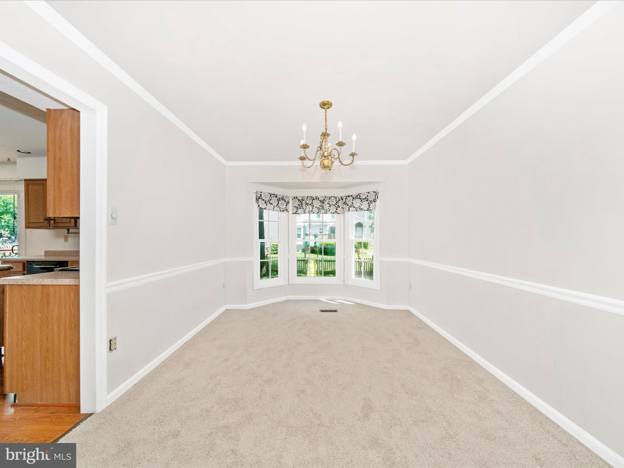 6230 Derby Drive Frederick, MD 21703 - Photo 8 of 51 Dining Room