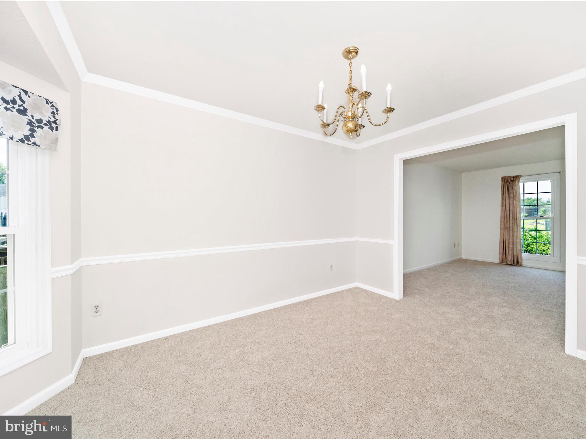 6230 Derby Drive Frederick, MD 21703 - Photo 9 of 51 Dining Room