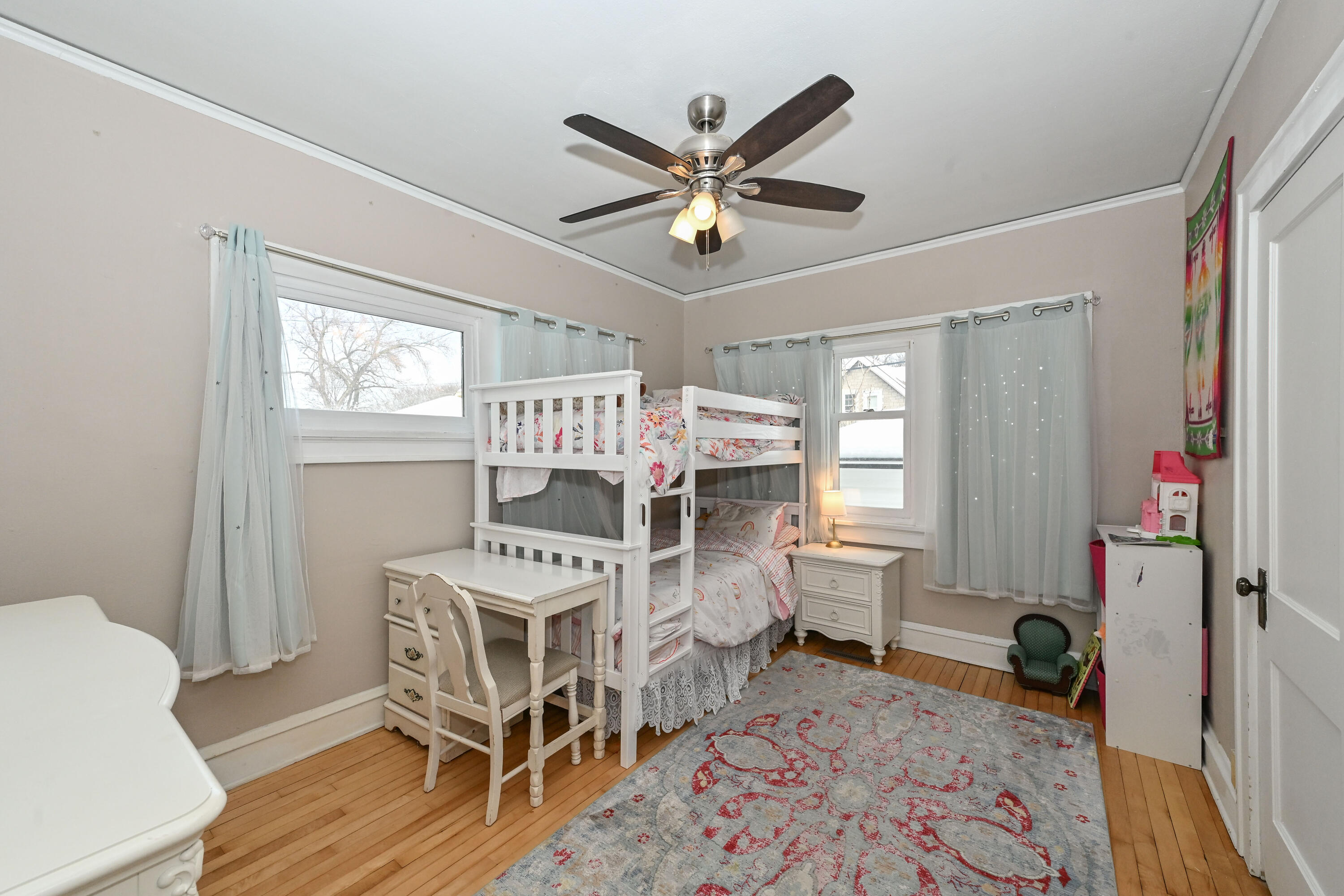 2804 North Grant Boulevard Milwaukee, WI 53210 - Photo 13 of 35 Bedroom 2 on Main