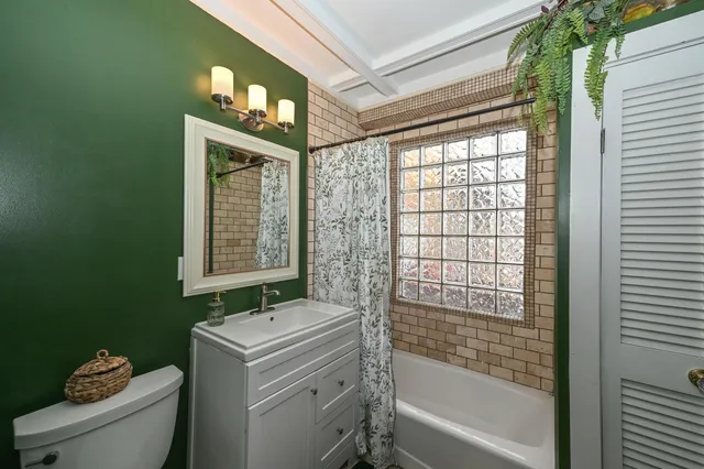 $295,000 | 2804 North Grant Boulevard, Milwaukee, WI 53210