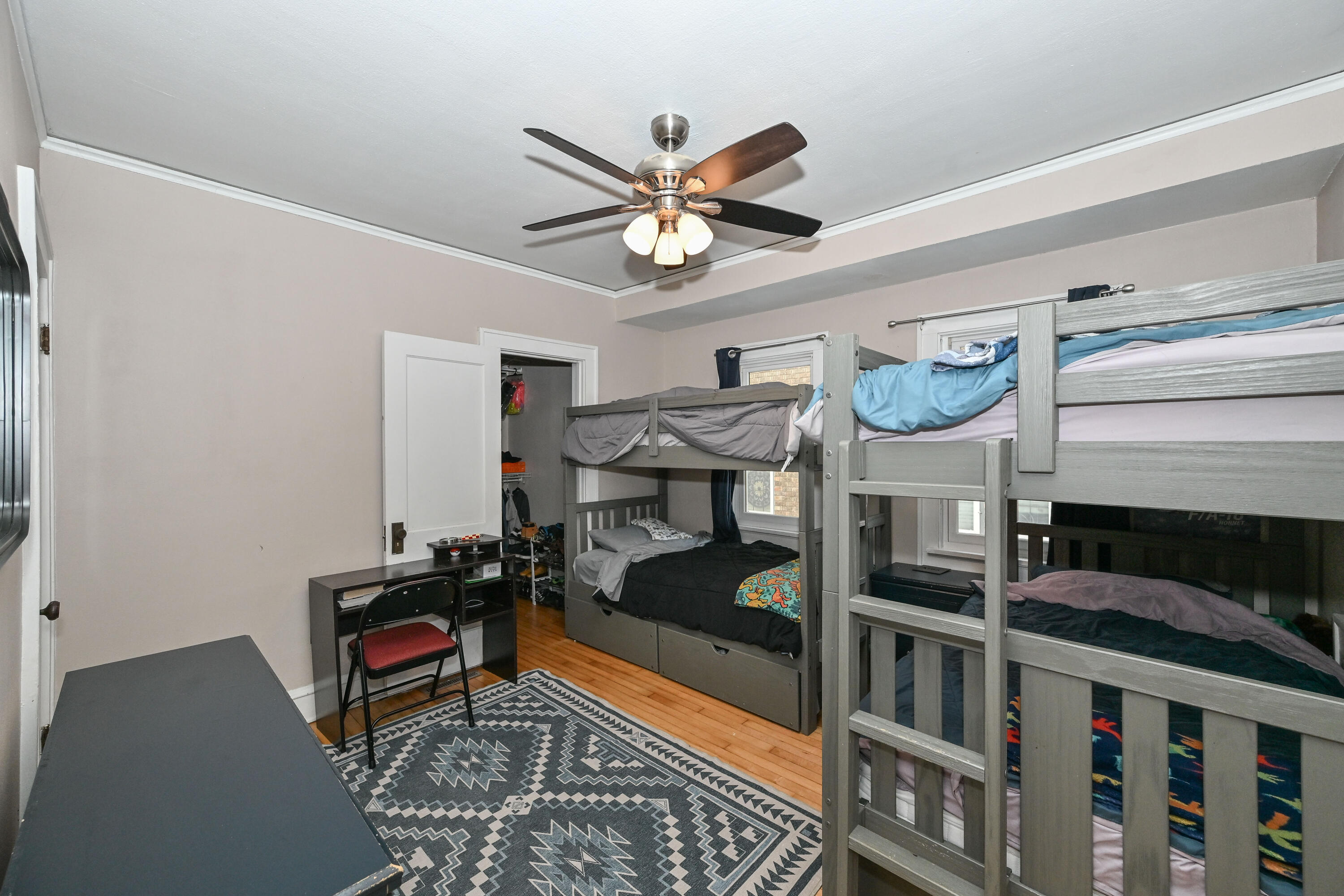 2804 North Grant Boulevard Milwaukee, WI 53210 - Photo 15 of 35 Bedroom 3 on Main