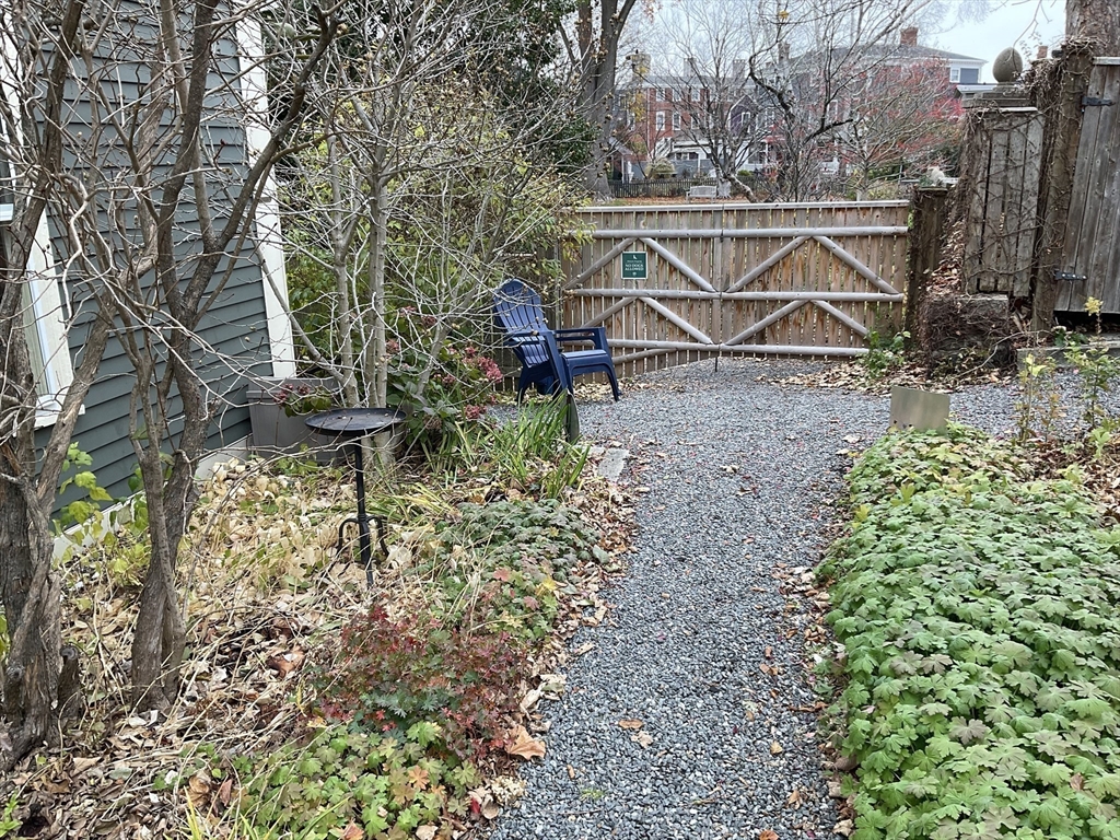26 Summer Street, Unit 8 Marblehead, MA 01945 - Photo 21 of 23 a garden view with a seating space