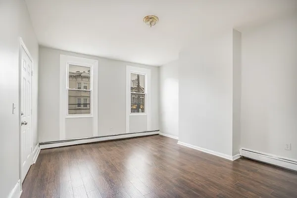 $2,850 | 69 Belmont Avenue, Unit 2, Jersey City, NJ 07304