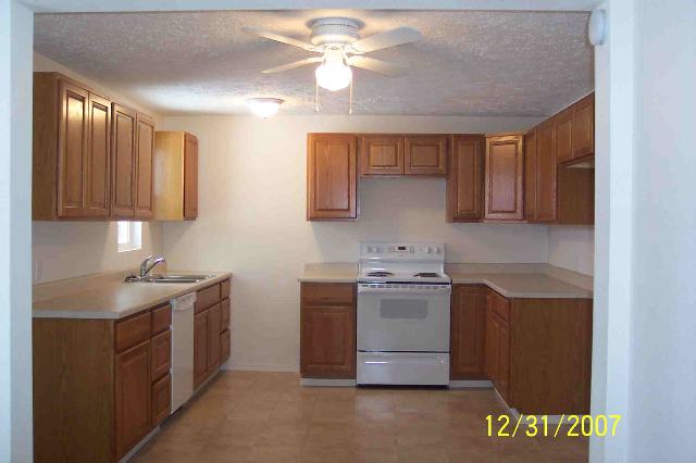 415 South Herald Road Spokane Valley, WA 99206 - Photo 4 of 8 Gallery Image 4