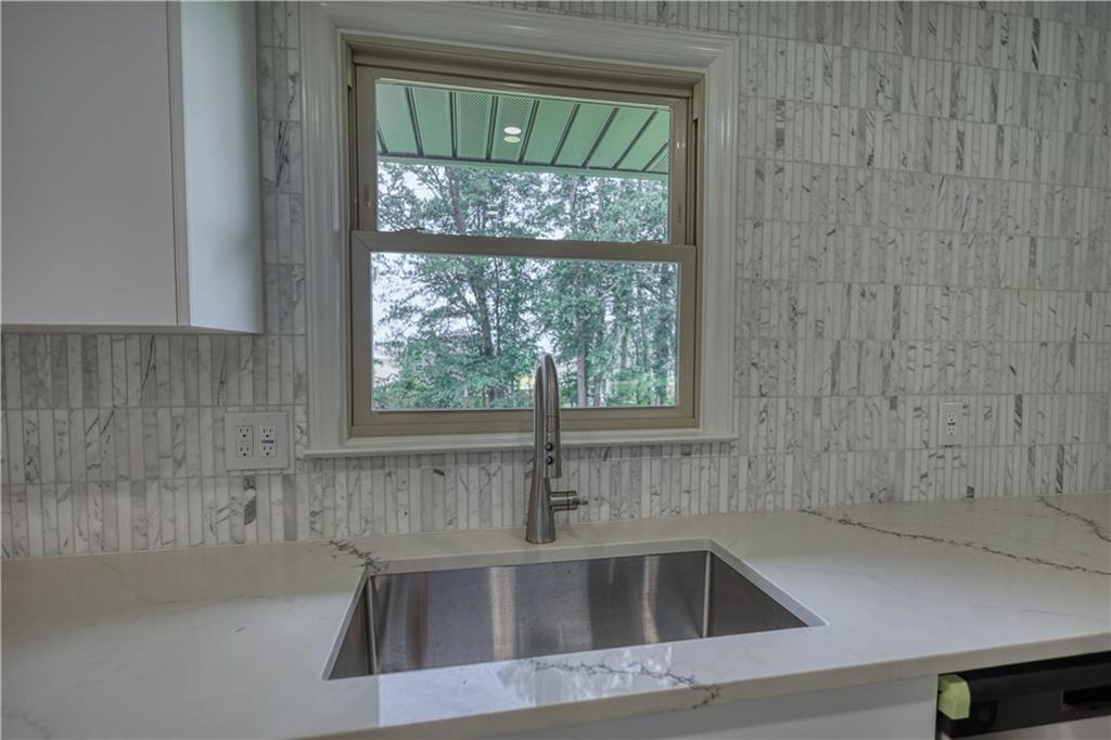 32 Eva Lane Stockbridge, GA 30281 - Photo 7 of 31
