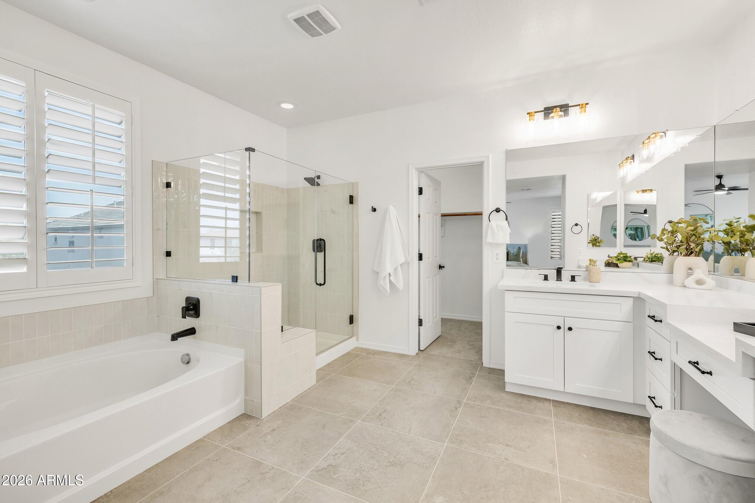 4126 East Rawhide Street Gilbert, AZ 85296 - Photo 28 of 51 31_primary bath