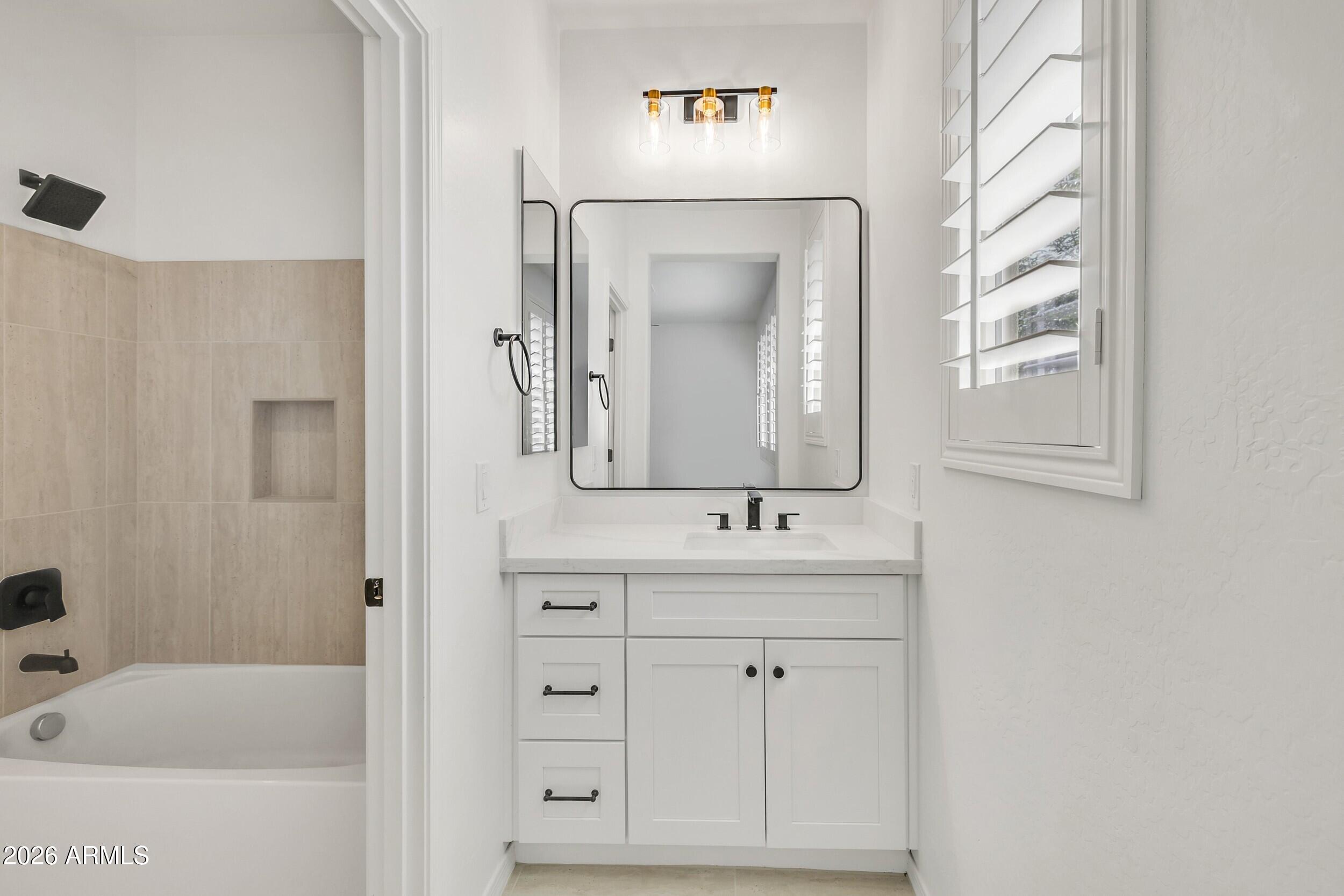 4126 East Rawhide Street Gilbert, AZ 85296 - Photo 36 of 51 39_guest bath