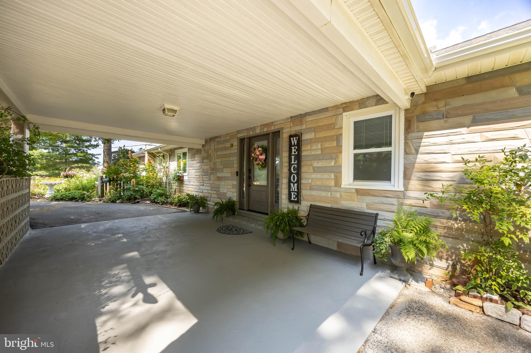 3998 Oyster Shell Lane Tyaskin, MD 21865 - Photo 5 of 100 Breezeway to Entrance