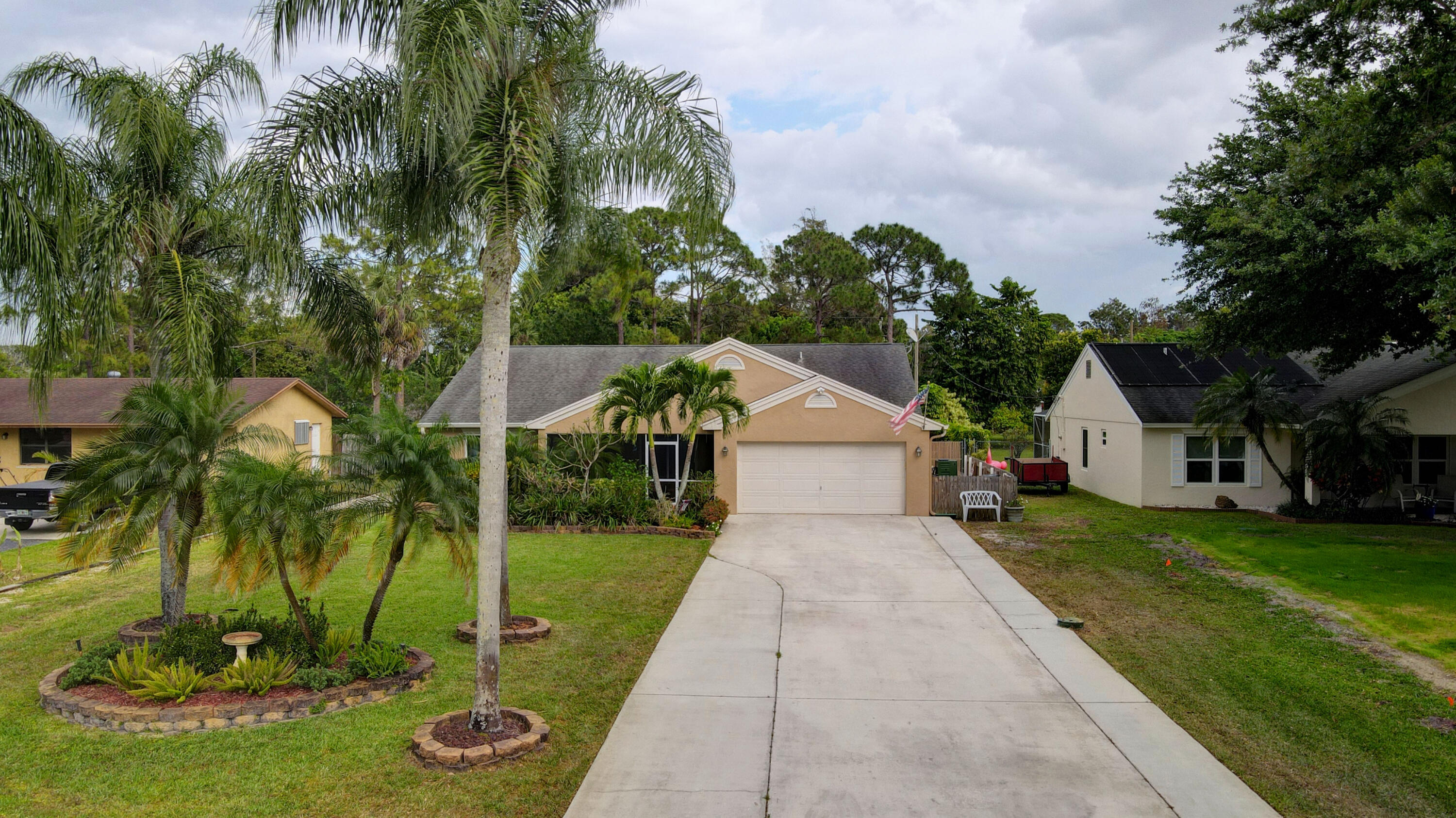5338 2nd Road Lake Worth, FL 33467 - Photo 45 of 55 45_house air (1)