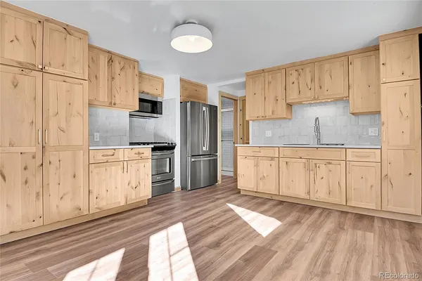 $550,000 | 30152 Hilltop Drive, Evergreen, CO 80439