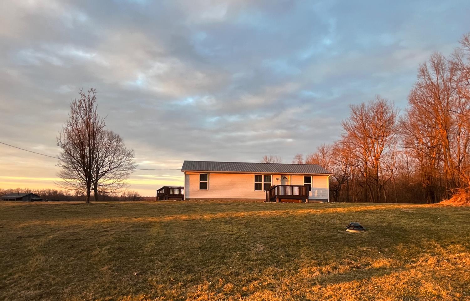 9221 East Tate Ridge Road Madison, IN 47250 - Photo 4 of 35