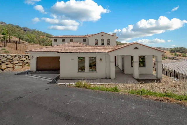 $1,450,000 | 7062 Via Barlogio, El Dorado Hills, CA 95762