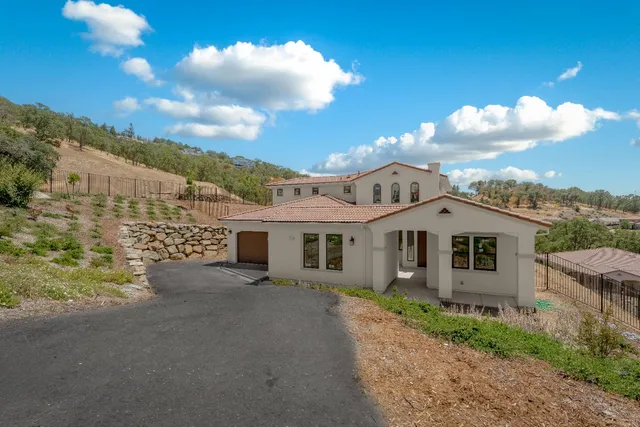$1,450,000 | 7062 Via Barlogio, El Dorado Hills, CA 95762