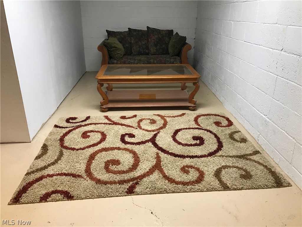 1306 South Meridian Road Youngstown, OH 44511 - Photo 26 of 31 Gallery Image 26