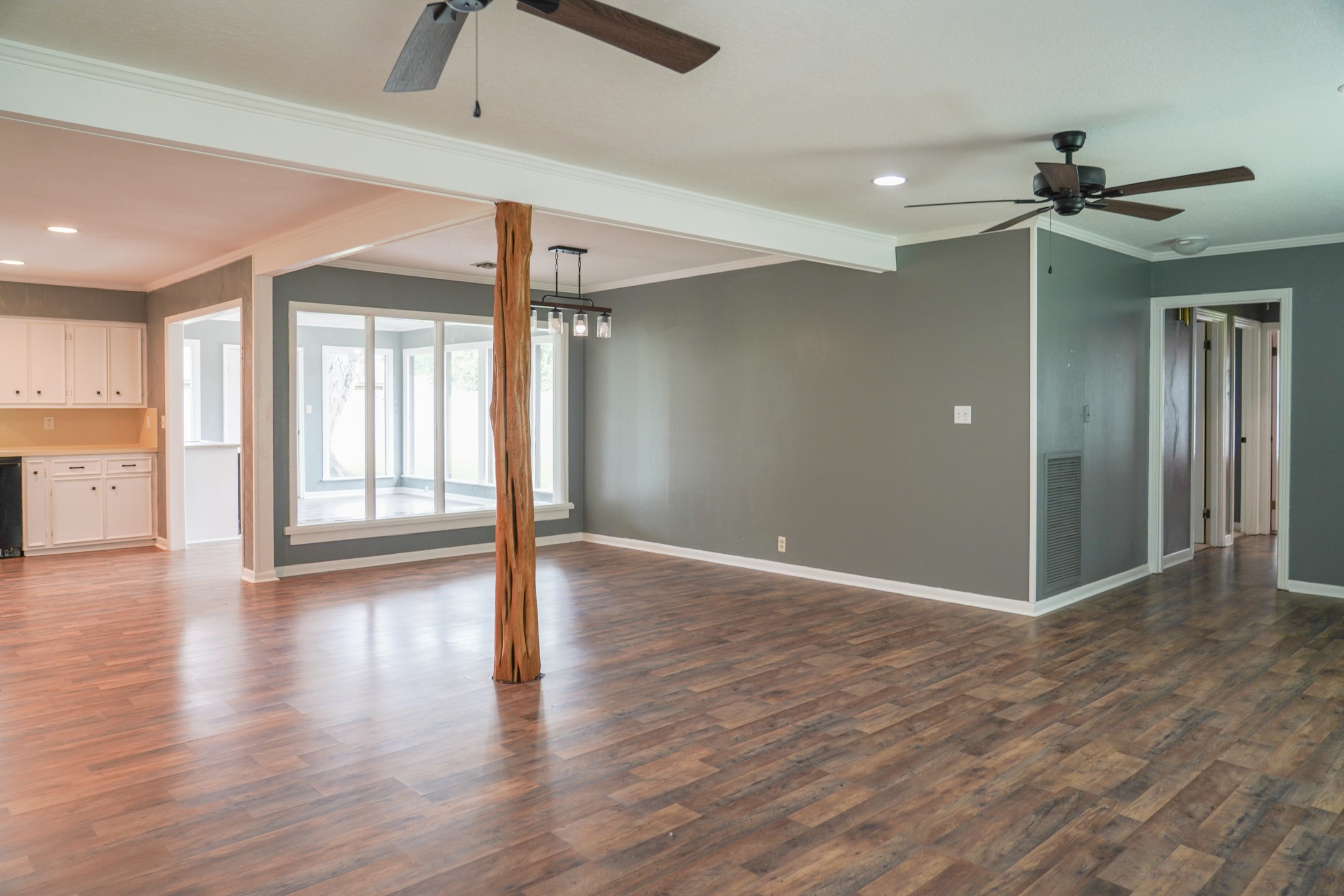 115 Neal Road Wharton, TX 77488 - Photo 5 of 29