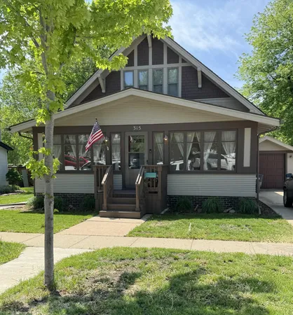 $192,900 | 315 West Luverne Street, Luverne, MN 56156