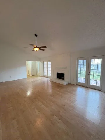 $2,050 | 4007 Issacks Way, Sugar Land, TX 77479