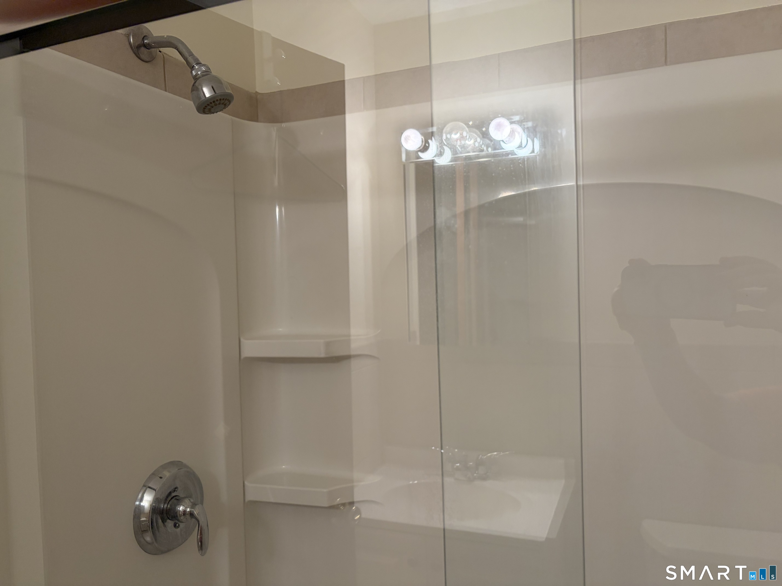 888 Main Street, Unit 2F Torrington, CT 06790 - Photo 14 of 21