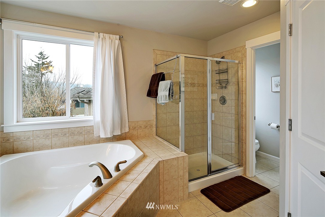 1901 235th Place Southwest Bothell, WA 98021 - Photo 14 of 24