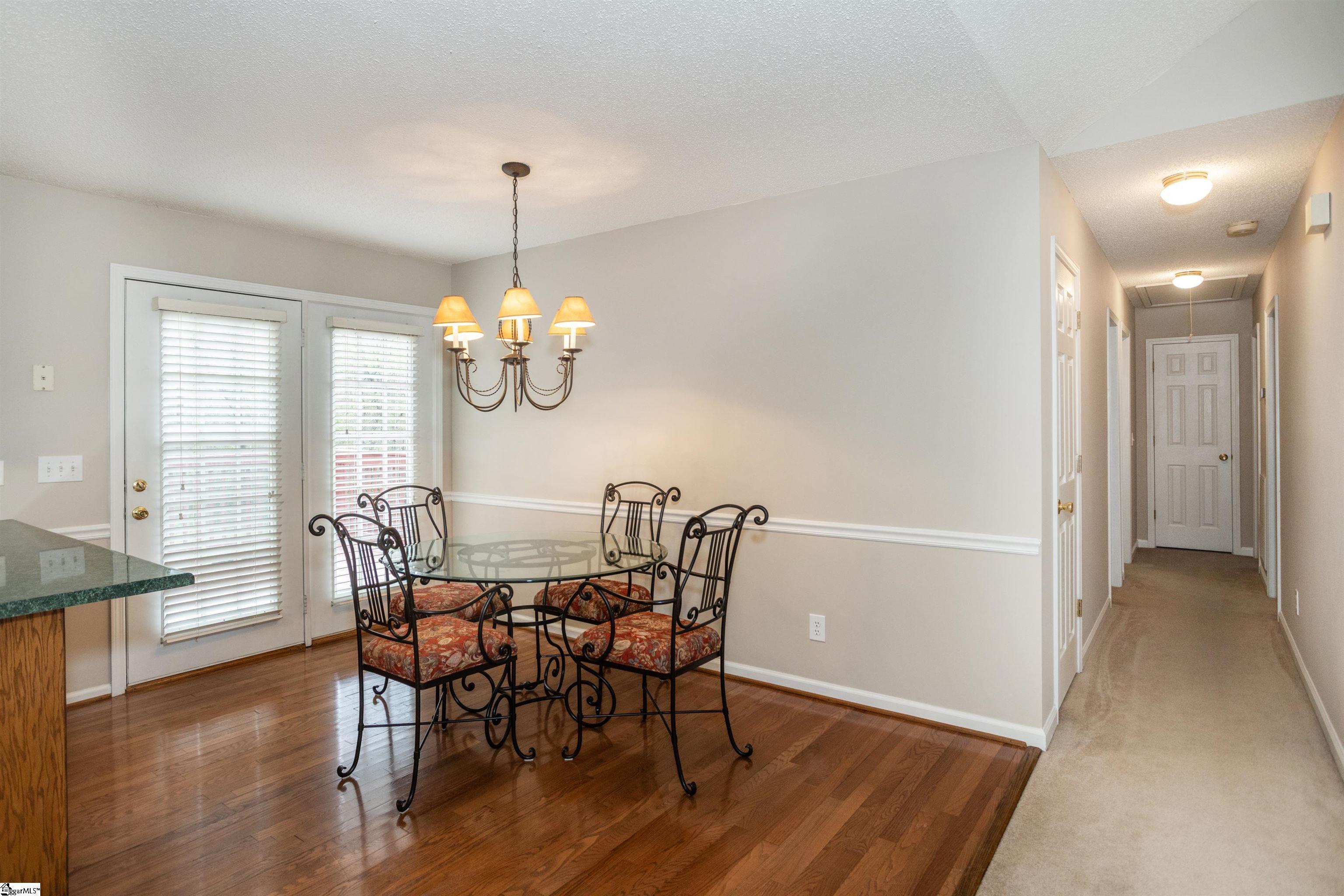 220 Palmetto Circle Greer, SC 29651 - Photo 13 of 49