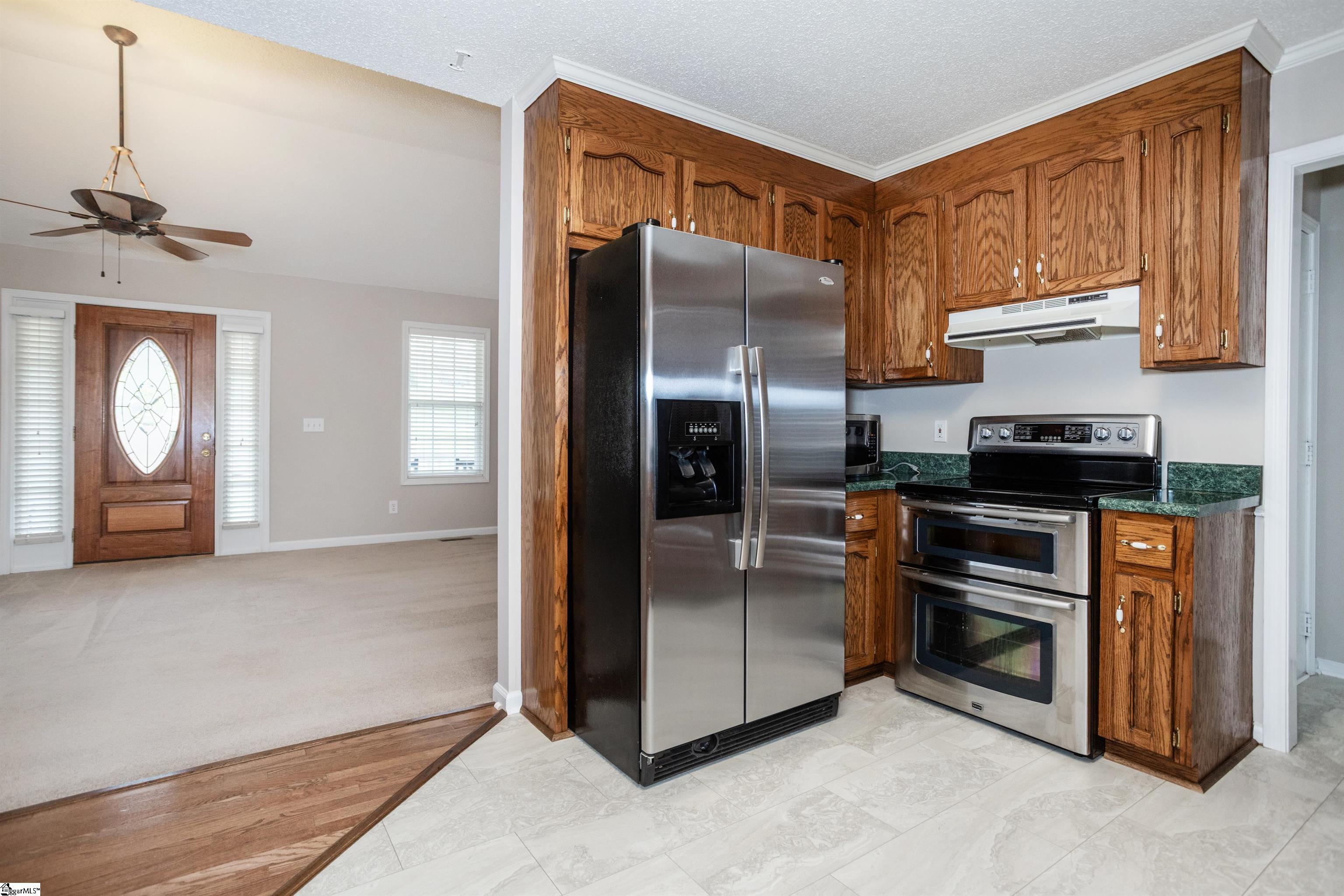 220 Palmetto Circle Greer, SC 29651 - Photo 16 of 49