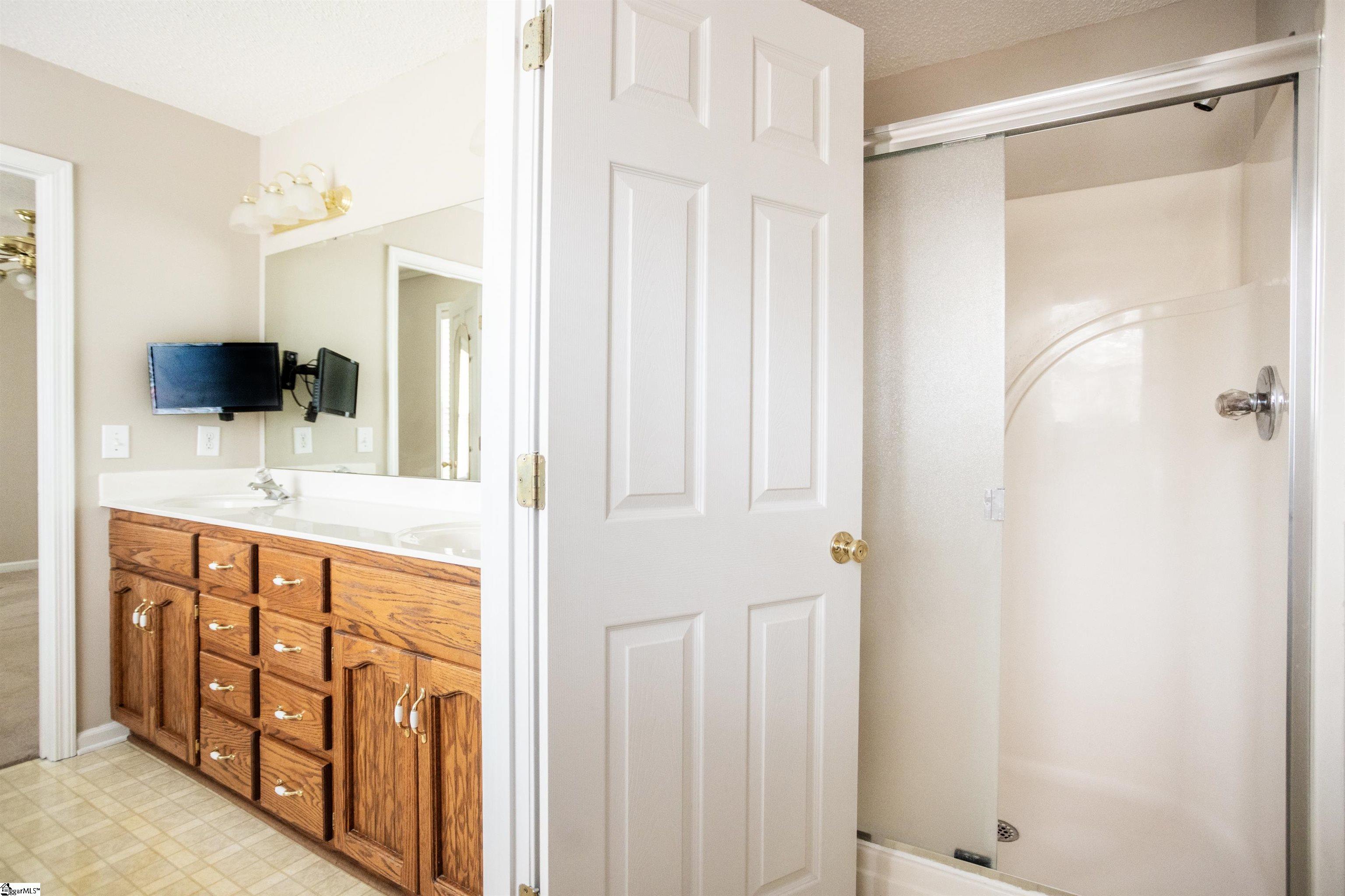 220 Palmetto Circle Greer, SC 29651 - Photo 35 of 49