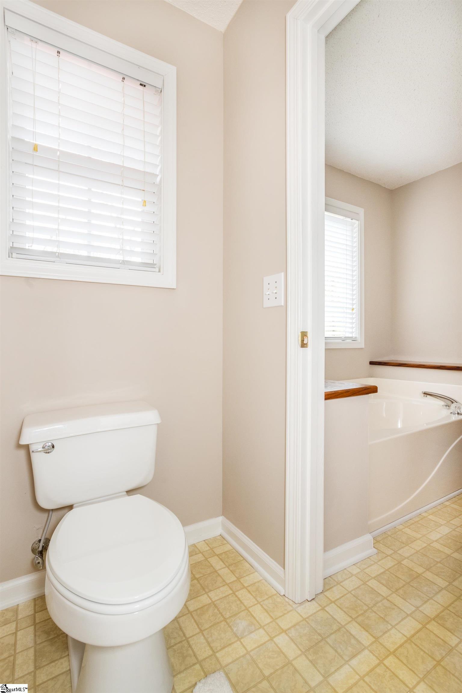 220 Palmetto Circle Greer, SC 29651 - Photo 37 of 49