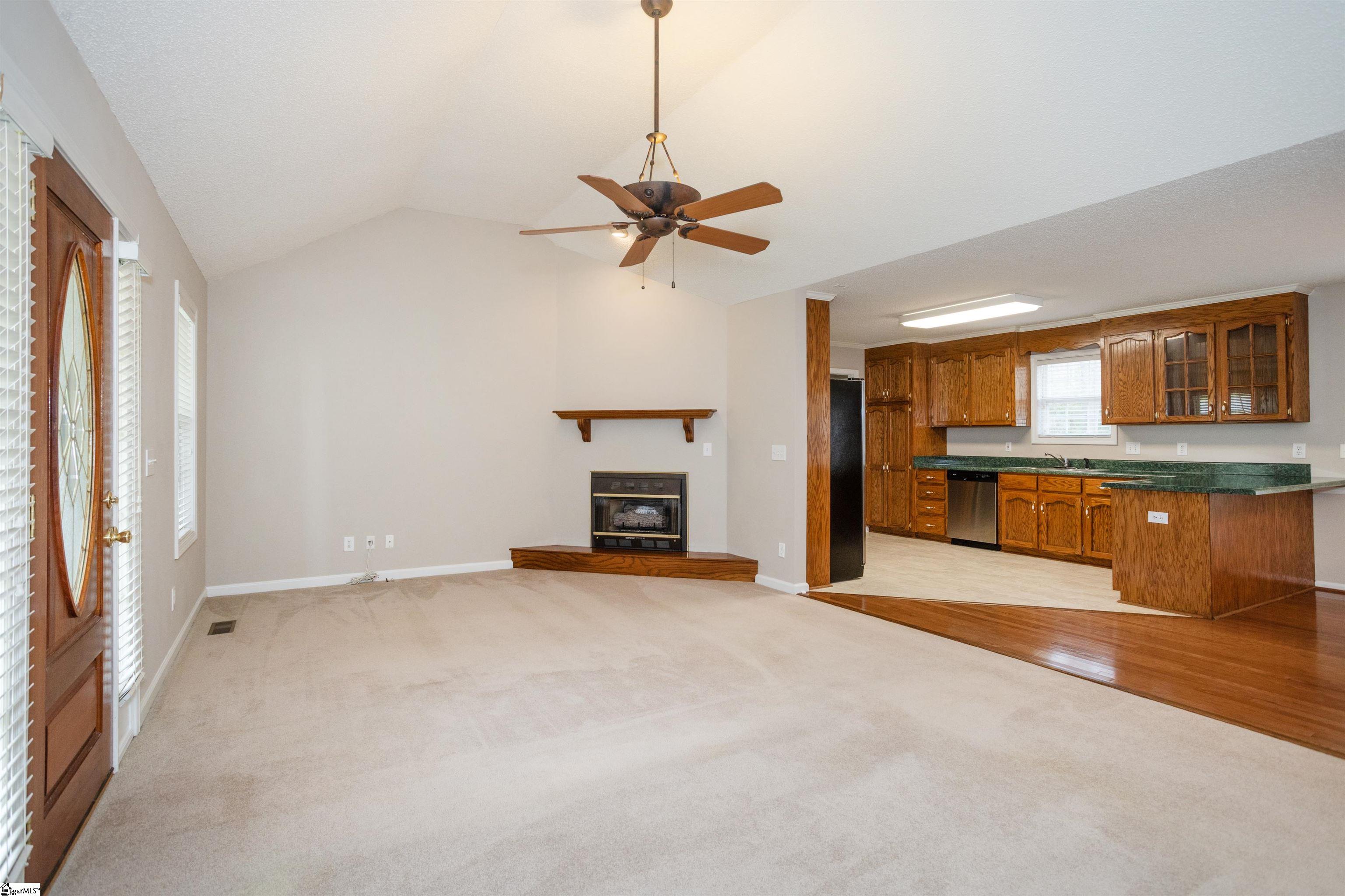 220 Palmetto Circle Greer, SC 29651 - Photo 7 of 49