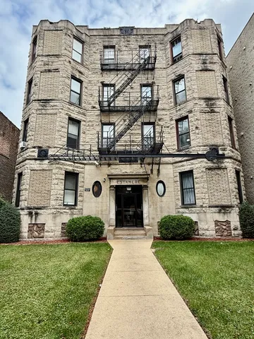 $1,200 | 6529 South Kimbark Avenue, Unit 3R, Chicago, IL 60637