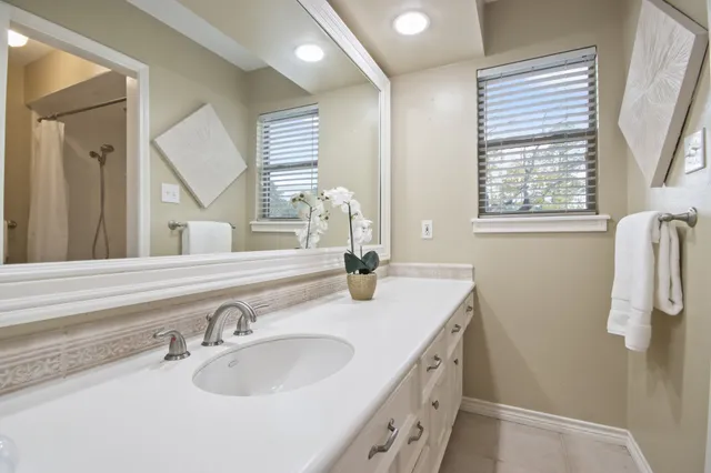 $365,000 | 5803 Wanakah Drive, Houston, TX 77069