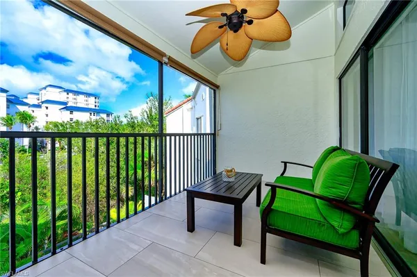 $7,500 | 586 Beachwalk Circle, Unit O305, Naples, FL 34108