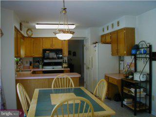 10 Chevy Chase Road Sicklerville, NJ 08081 - Photo 3 of 6