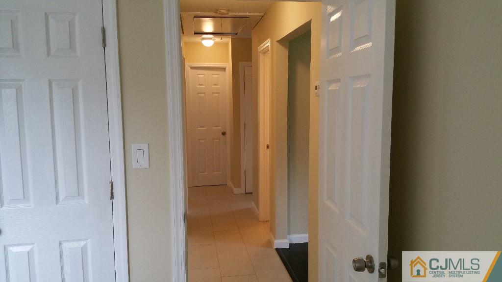 125 Winthrop Road Edison, NJ 08817 - Photo 10 of 23 a view of bathroom