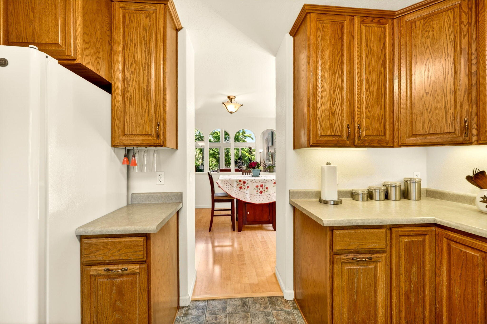 1501 Lithia Way Talent, OR 97540 - Photo 9 of 34 8