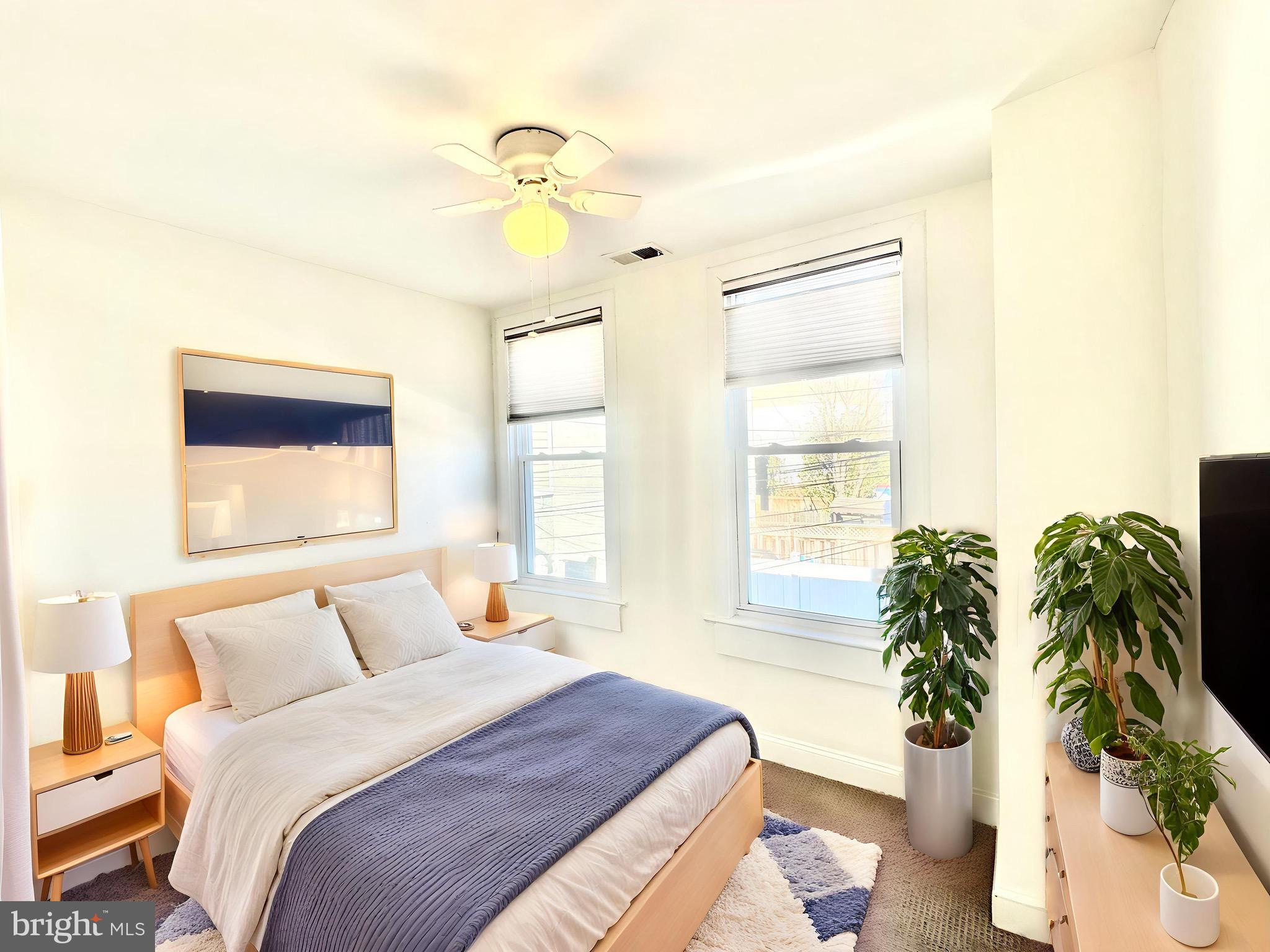 769 Kenyon Street Northwest Washington, DC 20010 - Photo 7 of 12