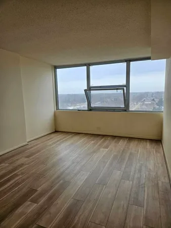 $95,000 | 7234 West North Avenue, Unit 908, Elmwood Park, IL 60707