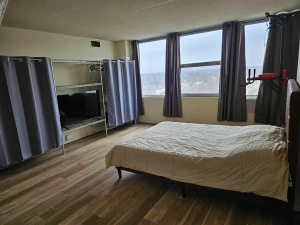 $95,000 | 7234 West North Avenue, Unit 908, Elmwood Park, IL 60707