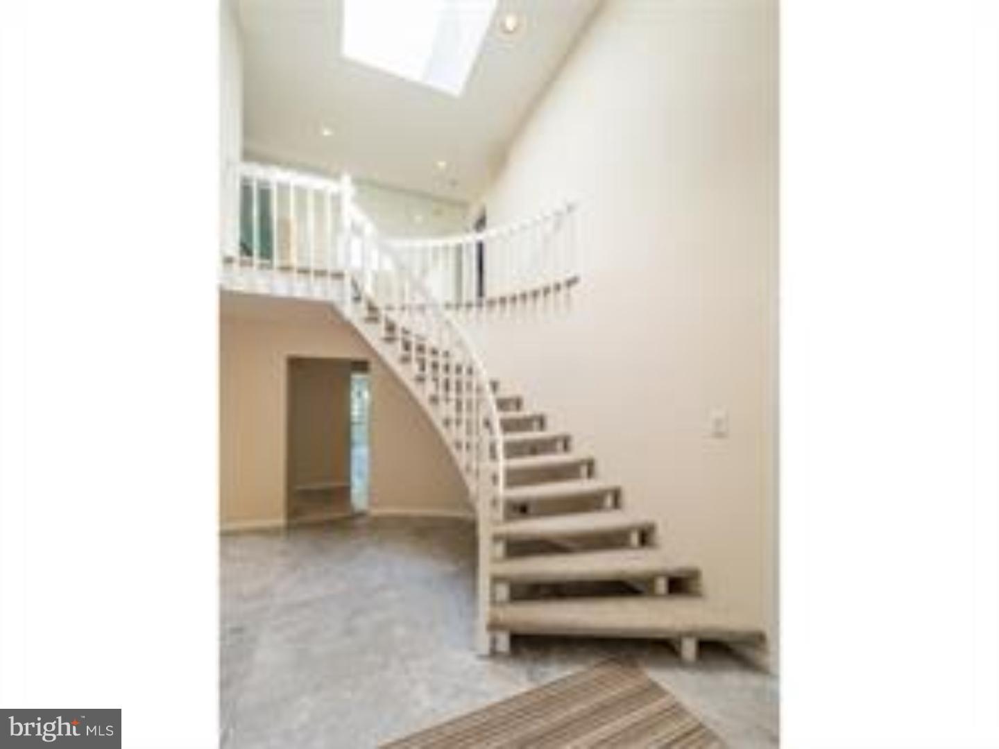 114 Hart Road Cherry Hill, NJ 08034 - Photo 2 of 25