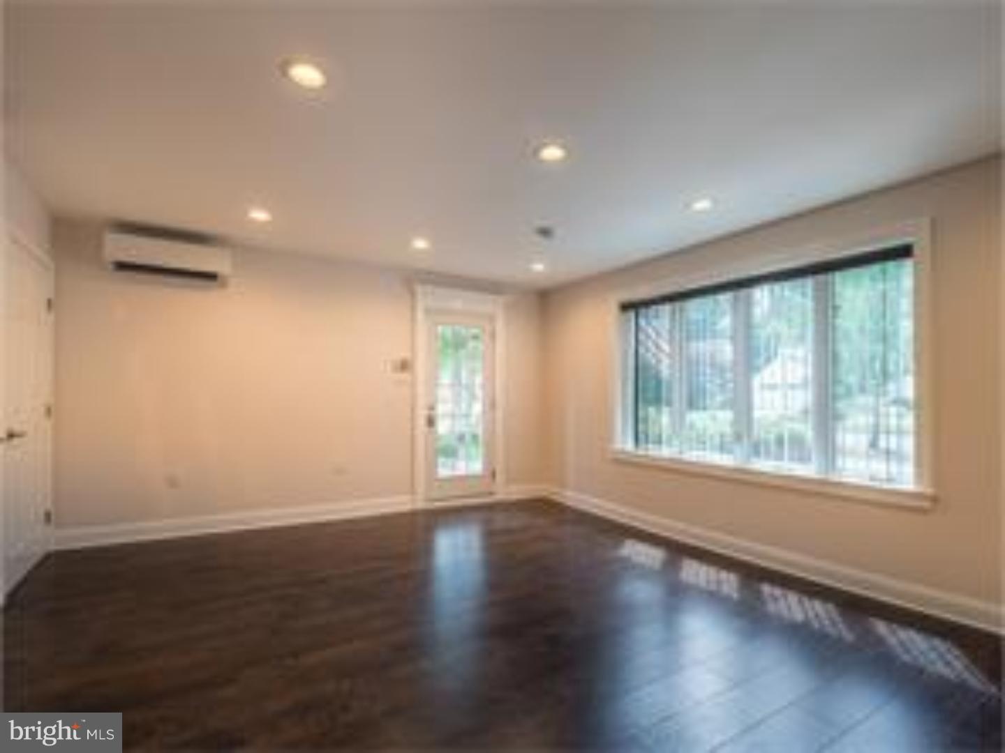 114 Hart Road Cherry Hill, NJ 08034 - Photo 13 of 25