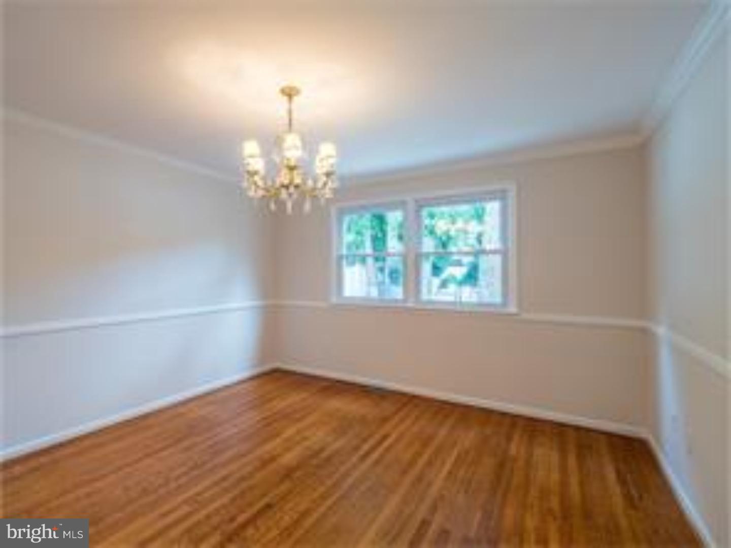 114 Hart Road Cherry Hill, NJ 08034 - Photo 5 of 25