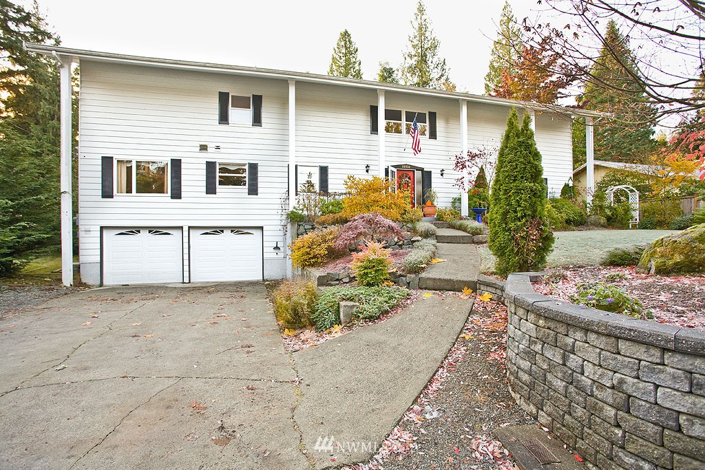 10510 Nottingham Road Edmonds, WA 98020 - Photo 1 of 1 Gallery Image 1
