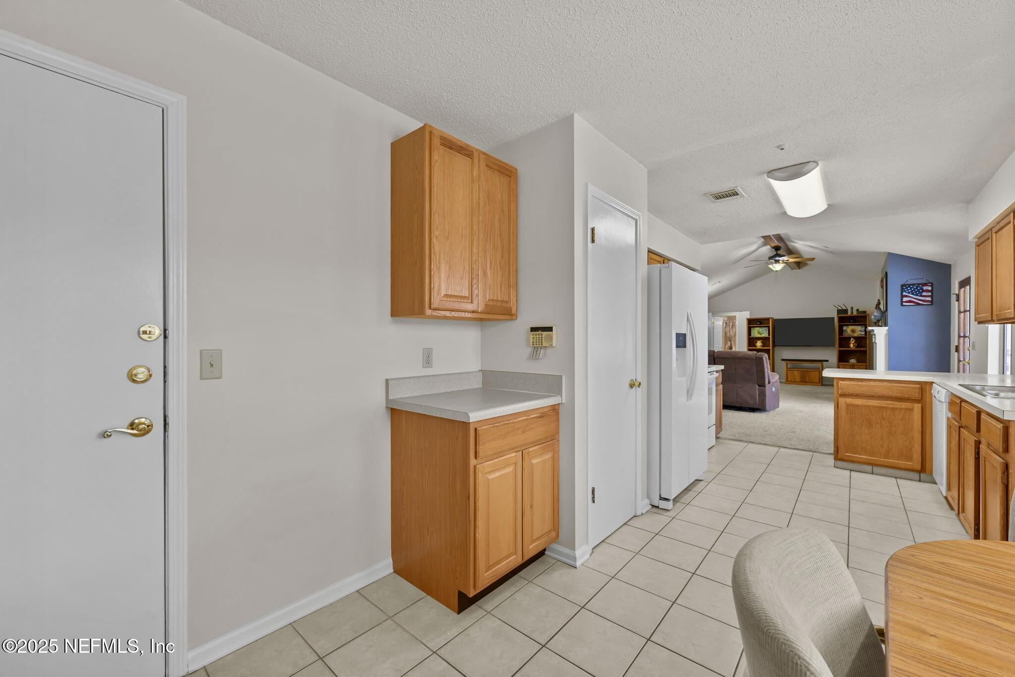 11013 Reading Road Jacksonville, FL 32257 - Photo 11 of 41 IMG_4086